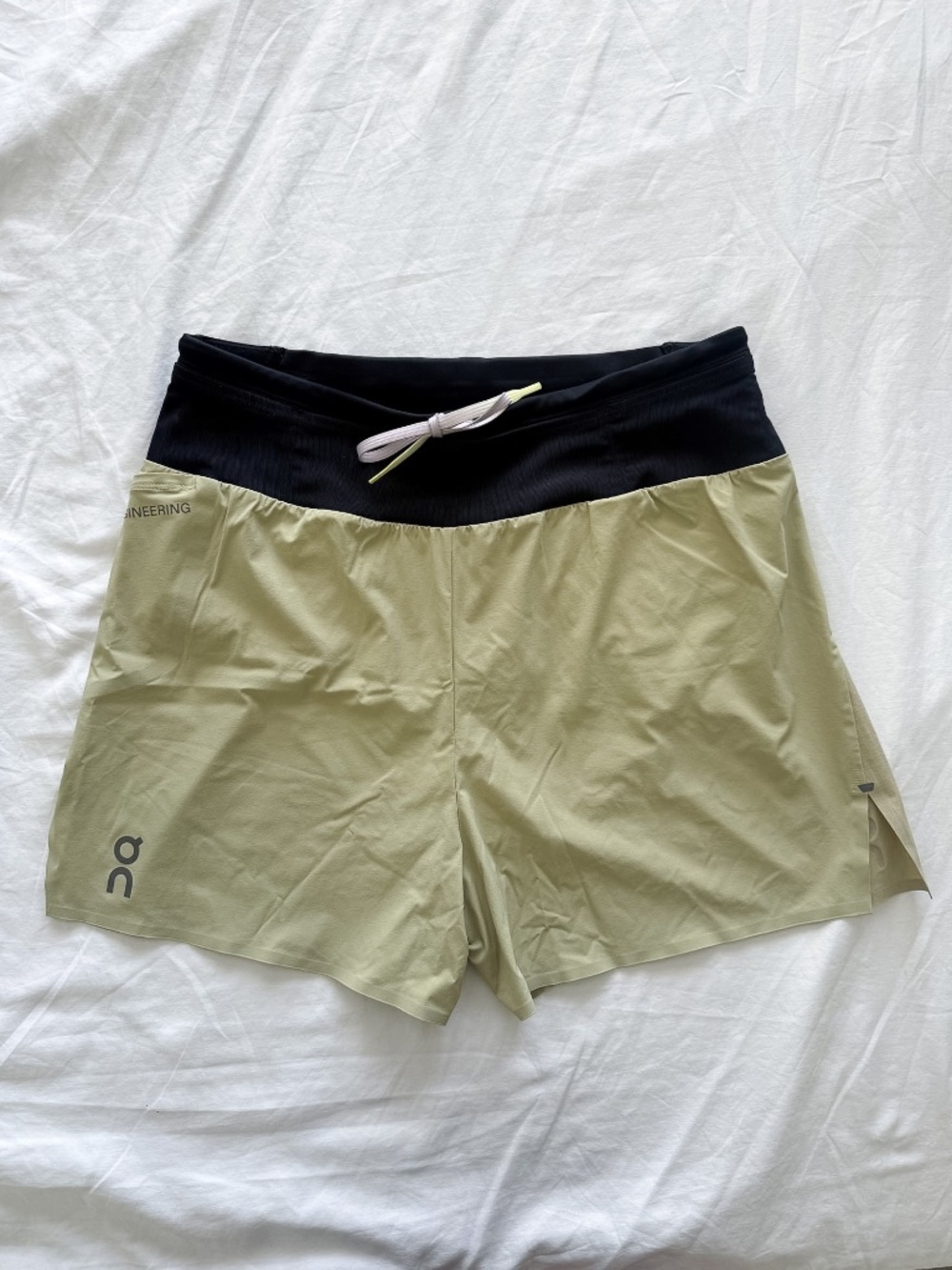 ON RUNNING Ultra Running Shorts